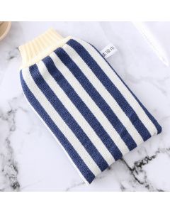 Vertical stripes to rub the bath towel