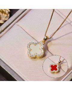 Clover necklace