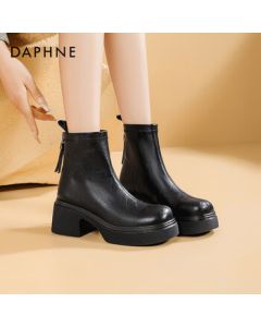 Daphne Platform Martin Boots for Women, Versatile Korean Style Ankle Boots with Thick Heel, Slimming Boots, Black, Size 37