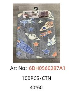 Floor Mat HMDT50468005}  

Parsing process:  
1. Split the input content: sku=1667259061764545, product description=MATES mat HMDT50468005  
2. Remove adjectives/marketing words: Remove MAPS (brand words) and keep the core noun "mat"  
3. Extract paramete