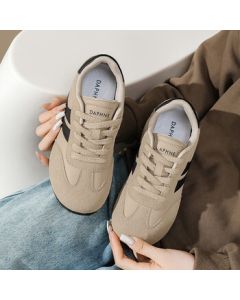 Daphne Retro German Training Shoes for Women, Autumn Flat Soft Comfortable Versatile Casual Breathable Sneakers, Beige Black, Size 37
