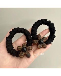 Head rope in vintage leopard print