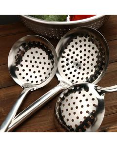 Stainless steel mesh scoop 18 steel handle large mesh sieve