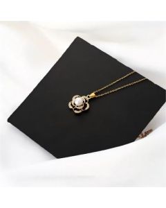 Pearl necklace titanium steel jewelry clavicle chain alloy pendant