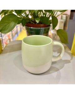 Vintage ceramic cup coffee cup with a diameter of 80cm