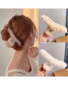 The plush grip clip is large