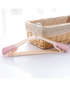 Plastic hangers 