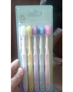 Small wide-tip toothbrush 