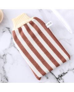 Vertical stripes to rub the bath towel 