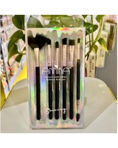 Makeup set of brushes in a box of 6