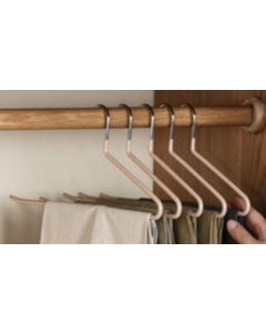 Goose-shaped hook trouser hanger