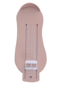 Baby foot measurer 