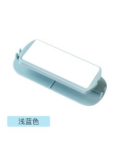 Wire-wound socket retainer 