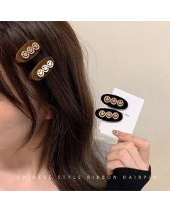 Hair accessory Pair of metal smiley side clips