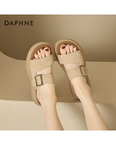 Daphne Flat Soft-Soled Sandals for Women, Summer Outdoor Strap Buckle Sandals, Retro Slide Sandals for Women, Almond, Size 37