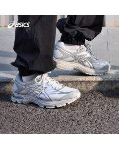 ASICS Women's GEL-FLUX 4 Cushioned Running Shoes - Grey, Size 38