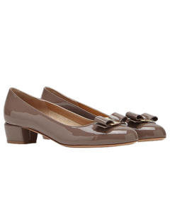 Ferragamo Women's Vara Bow Heels 0740693_1D _75/38 (Gift for Girlfriend)