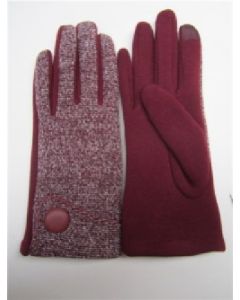 Buttoned flannel gloves